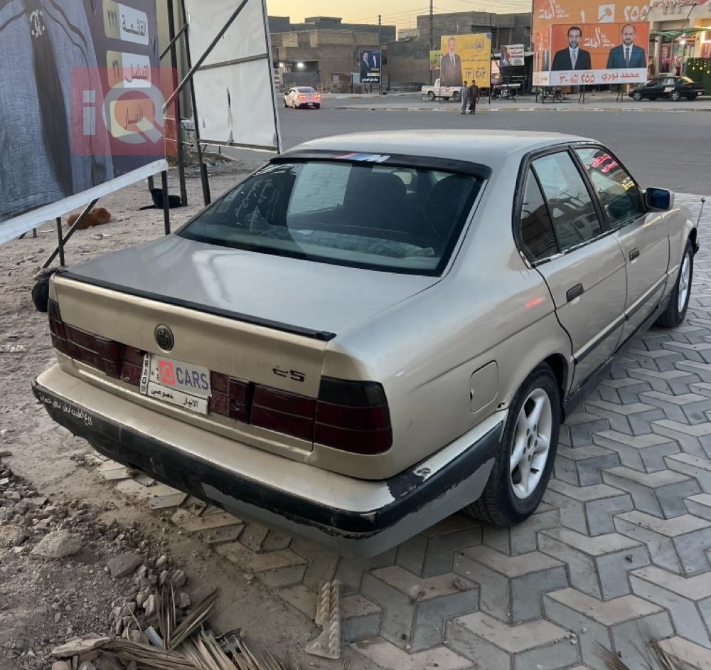 بي ام دبليو الفئة 5